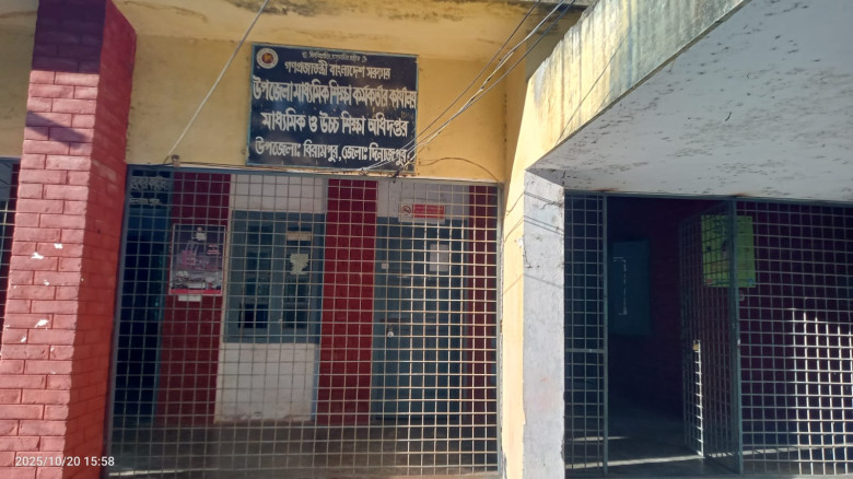 বিরামপুরে ফের শিক্ষক নির্যাতন—তদারকি ব্যর্থতায় দায়...