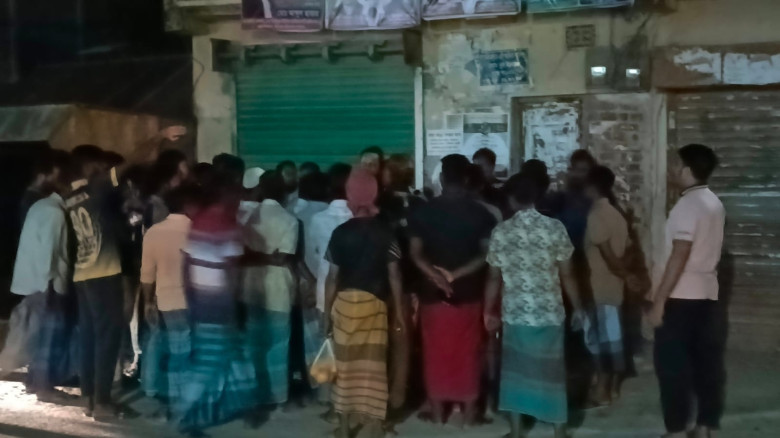 জামালপুরে জমি বিরোধ ও বালু মহল বন্ধের প্রতিবাদ করা...