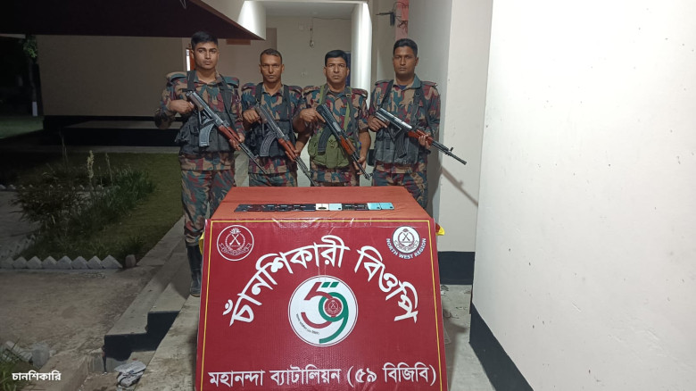 ৫৯ বিজিবি ভোলাহাট সীমান্তে হতে ১২ টি ভারতীয় চোরাই ...