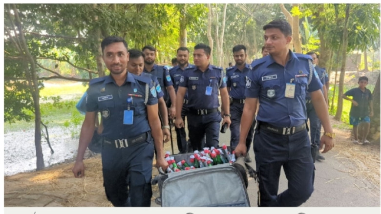 ফরিদপুরের ভাঙ্গা মহাসড়কের পাশে মিলল লাগেজ ভর্তি প...