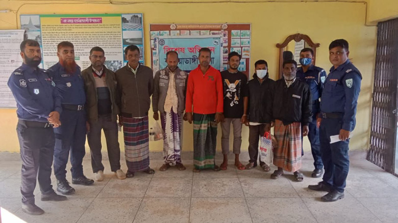 ঠাকুরগাঁওয়ে বালিয়াডাঙ্গীতে  আরও ৭ আসামি গ্রেপ্তার...