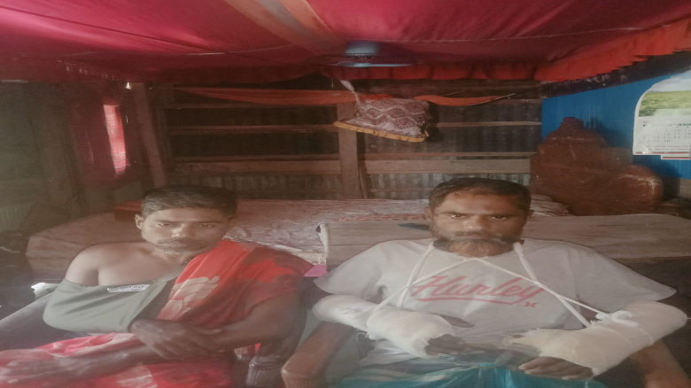 ঝালকাঠির রাজাপুরে পৈতৃক সম্পত্তির বিরোধে মামাতো ভা...