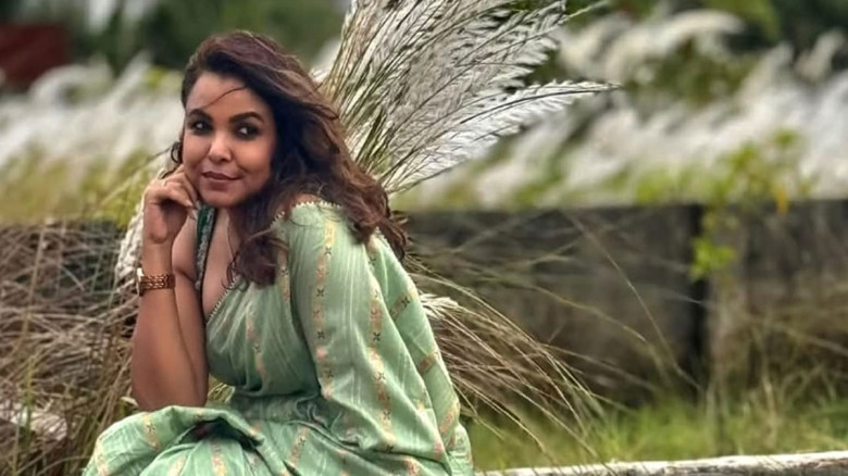 শেখ হাসিনার ৮৩২ ভরি সোনা পাওয়ার ঘটনাকে শাওন বললেন ...