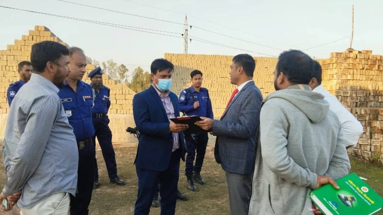 সৈয়দপুরে অবৈধ ইটভাটাকে এক লাখ টাকা জরিমানা, কার্যক...
