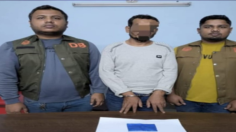ভবানীগঞ্জ ৩০০ পিস ইয়াবাসহ মাদক কারবারি আটক...