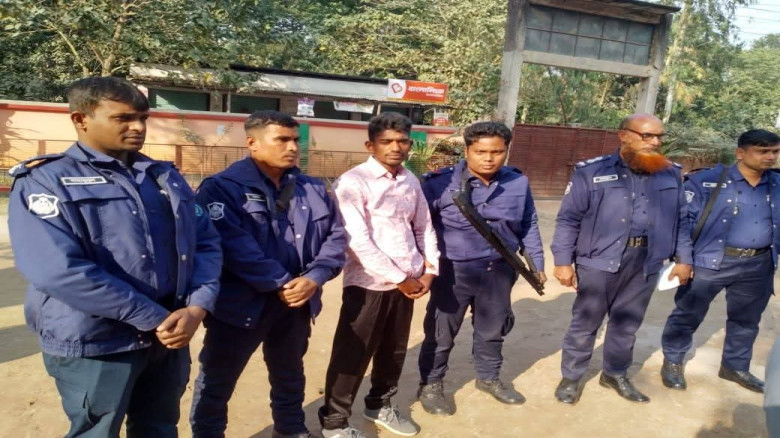 গাইবান্ধায় সহকারী শিক্ষক নিয়োগ পরীক্ষায় নকল ও  ...