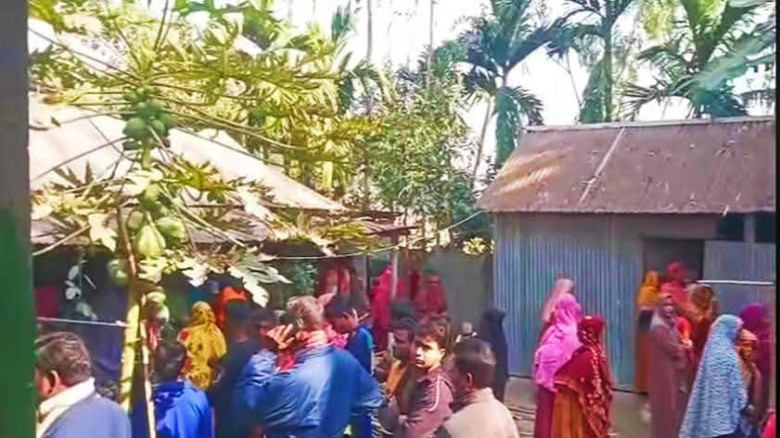 গলাকাটা গৃহবধূর লাশ উদ্ধার, স্বামী নিখোঁজ—নাগেশ্বর...