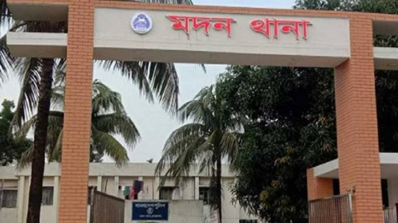 আট মাস পেরোলেও মদনে লাহুত হত্যা মামলার চার্জশীট হয়...