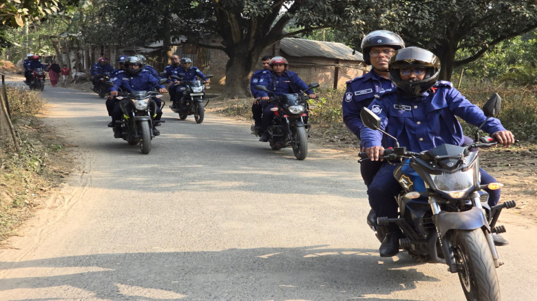 নির্বাচনকে ঘিরে তৎপর দুর্গাপুর উপজেলা পুলিশ -অবাধ,...