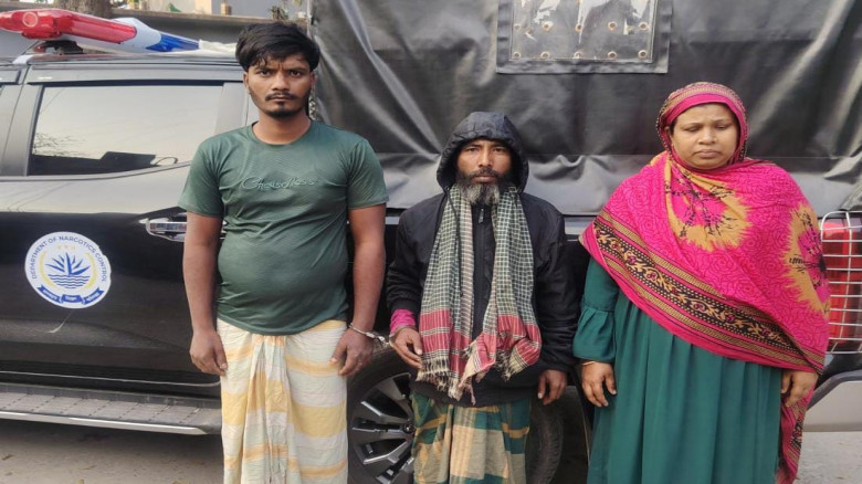 ডিএনসির  মাদকবিরোধী অভিযানে ৩ জন আটক, কারাদণ্ড ও অ...