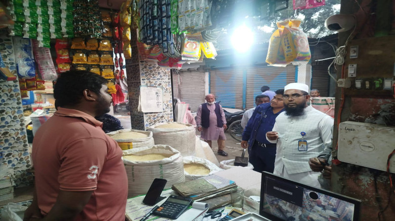 রানীশংকৈল শিবদিঘী বাজারে প্রশাসনের নজরদারি, রমজানে...